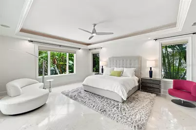 65 Lighthouse Point Drive, Longboat Key, FL 34228 - Photo 16