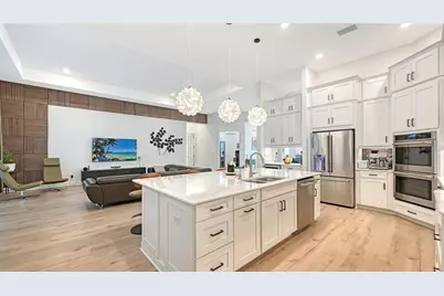 9483 Tequila Sunrise Drive, Sarasota, FL 34241 - Photo 12
