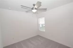 9532 Sandy Bluffs Circle, Parrish, FL 34219 - Photo 14