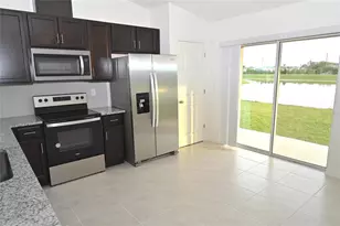 9532 Sandy Bluffs Circle, Parrish, FL 34219 - Photo 8