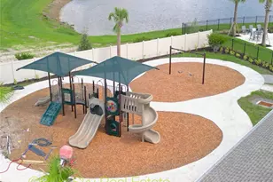 9532 Sandy Bluffs Circle, Parrish, FL 34219 - Photo 22