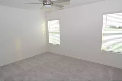 9532 Sandy Bluffs Circle, Parrish, FL 34219 - Photo 16