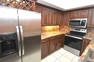 4178 Central Sarasota Pkwy, Sarasota, FL 34238 - Photo 4