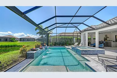 3730 Santa Caterina Boulevard, Bradenton, FL 34211 - Photo 8