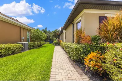 4629 Royal Dornoch Circle, Bradenton, FL 34211 - Photo 6