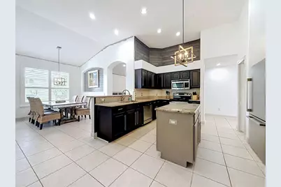 5846 Bent Grass Drive, Valrico, FL 33596 - Photo 4