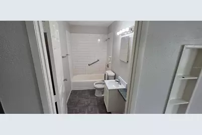 2425 Dixie Avenue, Sarasota, FL 34234 - Photo 10