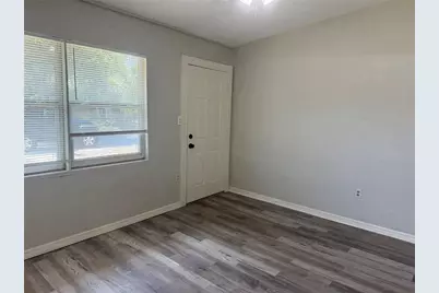 2425 Dixie Avenue, Sarasota, FL 34234 - Photo 20
