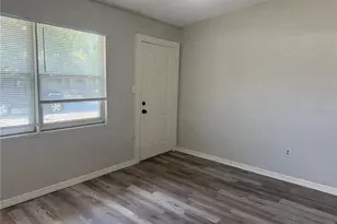 2425 Dixie Ave, Sarasota, FL 34234 - Photo 20