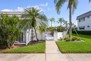 1707 Southwood St, Sarasota, FL 34231 - Photo 24