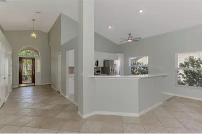 5271 Highbury Circle, Sarasota, FL 34238 - Photo 12
