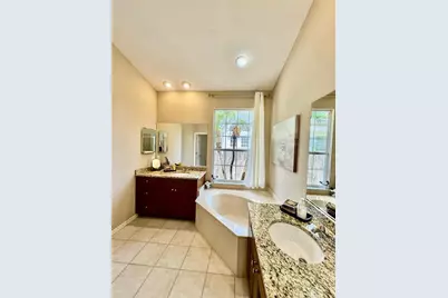 7330 Kensington Court, Bradenton, FL 34201 - Photo 16