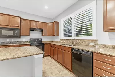19010 Mangieri Street, Venice, FL 34293 - Photo 8