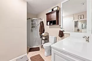 2618 Lakeshore Cir, Port Charlotte, FL 33952 - Photo 14