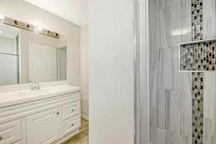 5617 6th St Ct E, Bradenton, FL 34203 - Photo 20