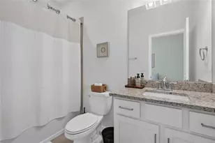15522 Islandwalk Ave, Bradenton, FL 34211 - Photo 32
