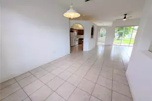 3892 Canopy Way, Sarasota, FL 34235 - Photo 4