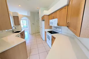 3892 Canopy Way, Sarasota, FL 34235 - Photo 12