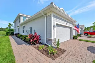947 Tidewater Shores Loop, Bradenton, FL 34208 - Photo 4