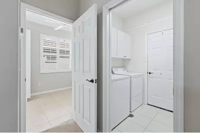 4238 65th Terrace E, Sarasota, FL 34243 - Photo 28
