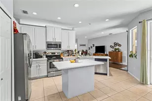 14229 Cattle Egret Pl, Lakewood Ranch, FL 34202 - Photo 16