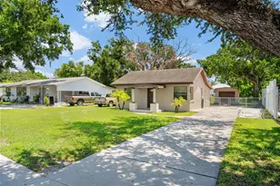 1026 36th Ave E, Ellenton, FL 34222 - Photo 2