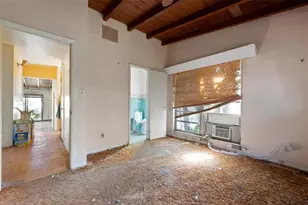 2956 Greenbriar St, Sarasota, FL 34237 - Photo 4