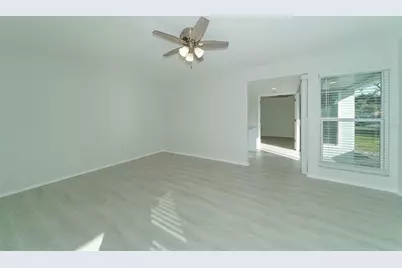 2139 Couver Drive #2139, Sarasota, FL 34231 - Photo 4