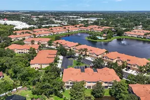 3687 Parkridge Cir, Sarasota, FL 34243 - Photo 46