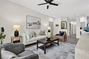 3687 Parkridge Cir, Sarasota, FL 34243 - Photo 18