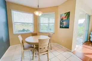 1802 Auburn Lakes Cir, Venice, FL 34292 - Photo 4