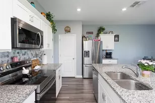 9019 Waxwing Wy, Parrish, FL 34219 - Photo 16