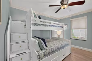 1141 W Peppertree Dr, Sarasota, FL 34242 - Photo 24