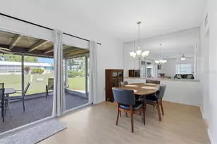 5887 Tidewood Ave, Sarasota, FL 34231 - Photo 10