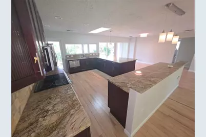 7708 NW 9th Ave Drive, Bradenton, FL 34209 - Photo 8
