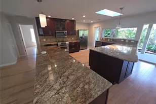 7708 NW 9th Ave Dr, Bradenton, FL 34209 - Photo 12