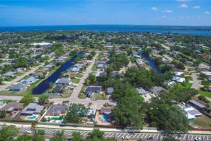7708 NW 9th Ave Dr, Bradenton, FL 34209 - Photo 44