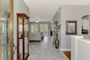 107 Wayforest Dr, Venice, FL 34292 - Photo 10