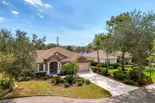 107 Wayforest Dr, Venice, FL 34292 - Photo 2