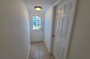 5000 35th Ave N, Saint Petersburg, FL 33710 - Photo 36