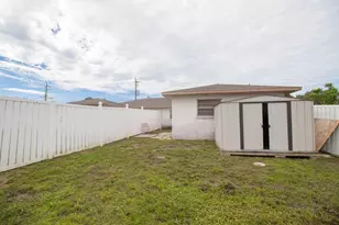 2809 47th Ave W, Bradenton, FL 34207 - Photo 10