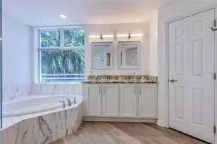 516 Tamiami Trail S, Nokomis, FL 34275 - Photo 26