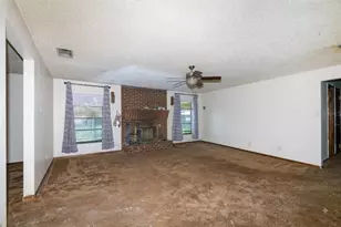 1723 Brangus Dr, Lakeland, FL 33810 - Photo 2