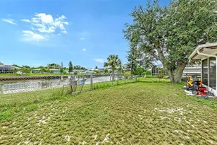 481 W Tarpon Blvd NW, Port Charlotte, FL 33952 - Photo 34
