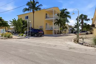 1020 Sun N Sea Dr, Sarasota, FL 34242 - Photo 38