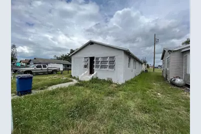852 Shirley Street, Sebring, FL 33870 - Photo 2