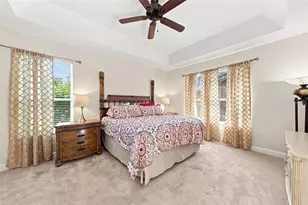 295 Londonderry Dr, Sarasota, FL 34240 - Photo 20