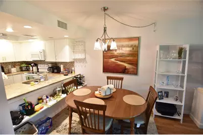 4626 Ringwood Meadow #25, Sarasota, FL 34235 - Photo 4