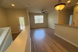 5467 Soapstone Pl, Sarasota, FL 34233 - Photo 4