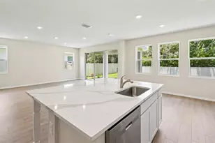 10437 Woodland Gdn Wy, Parrish, FL 34219 - Photo 4